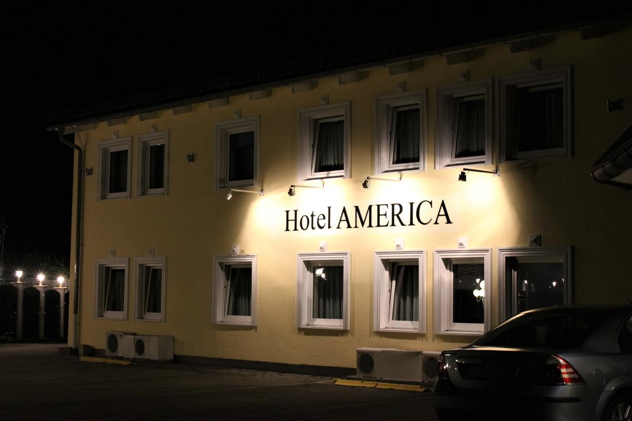 Hotel America Ramstein-Miesenbach Bagian luar foto